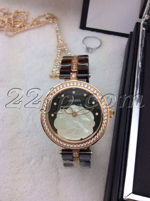 シャネル時計側面デザイン